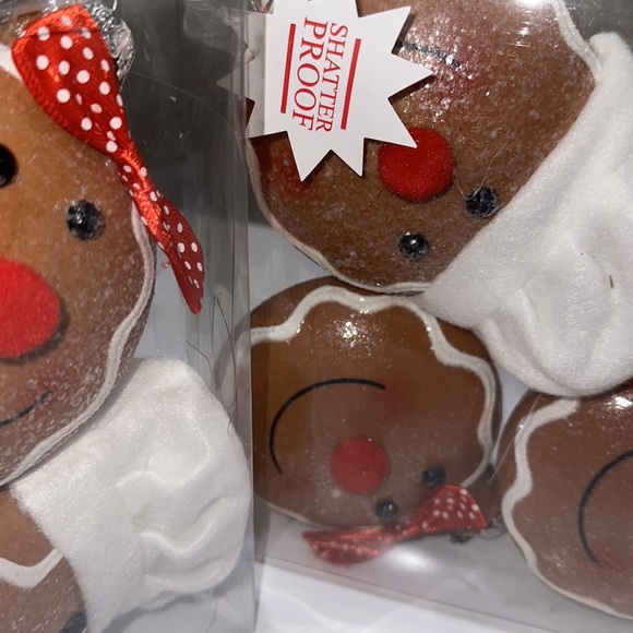 🌸NEW hobby lobby bundle or 4 pockets of gingerbread ornaments 4 in each pocket - Picture 7 of 11